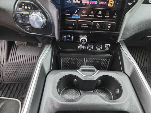 Used 2025 RAM 1500 Laramie w/ Night Edition AWD/4WD image 25
