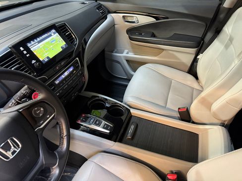 Used 2021 Honda Pilot Touring image 33