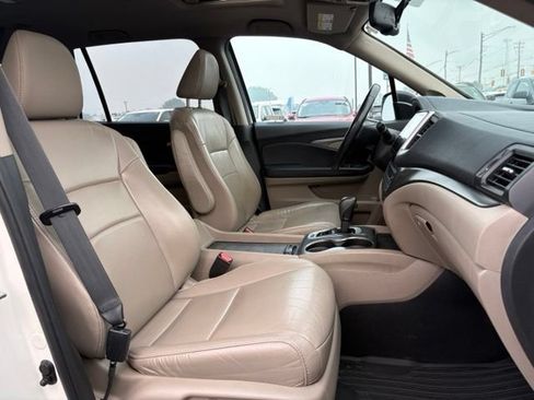 Used 2018 Honda Pilot EX-L image 12