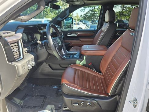 Used 2024 GMC Sierra 3500 Denali Ultimate image 59
