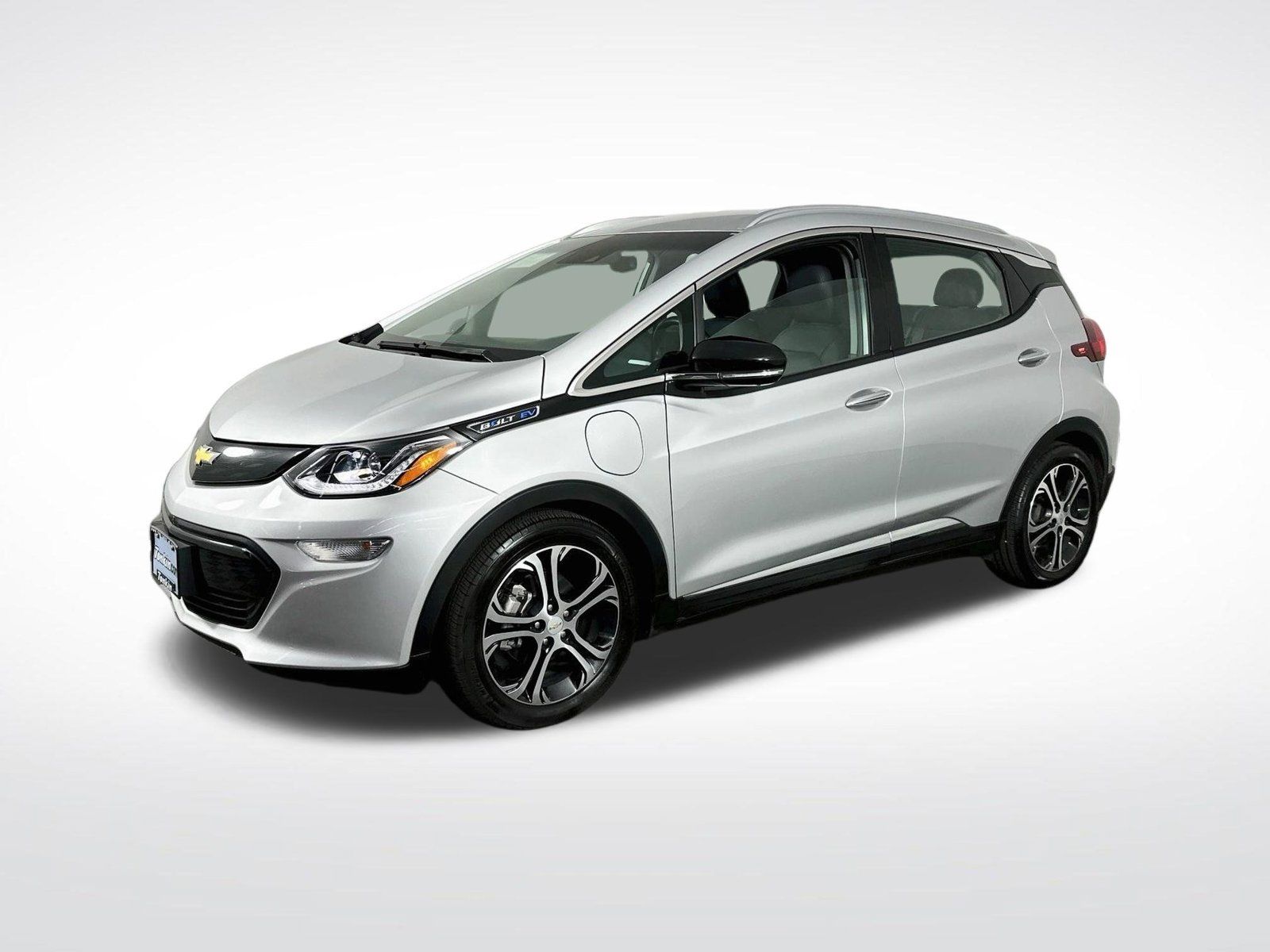 Used 2019 Chevrolet Bolt Premier w/ Infotainment Package FWD image 4