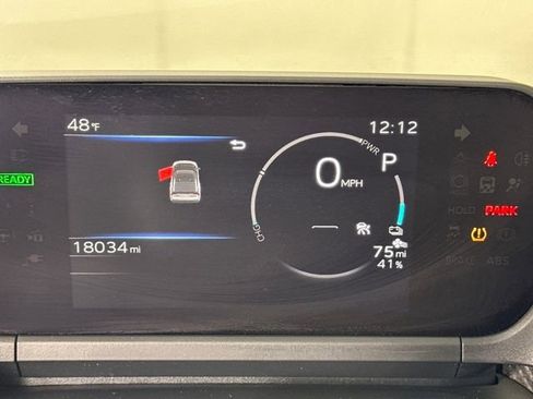 Used 2024 Subaru Solterra Premium image 18