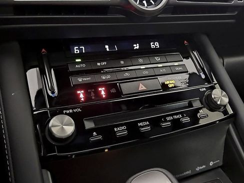 Used 2022 Lexus IS 300 w/ Premium Package image 17