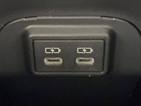Used 2022 Toyota RAV4 XLE FWD image 33
