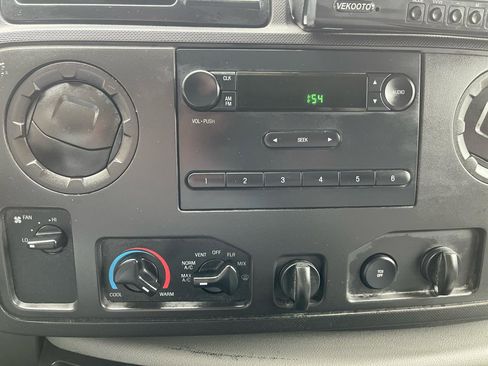 Used 2013 Ford E-250 and Econoline 250 w/ Commercial Cargo Van Pkg image 15