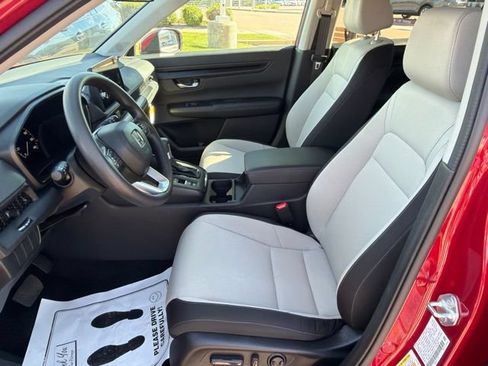 Used 2026 Honda CR-V EX image 5