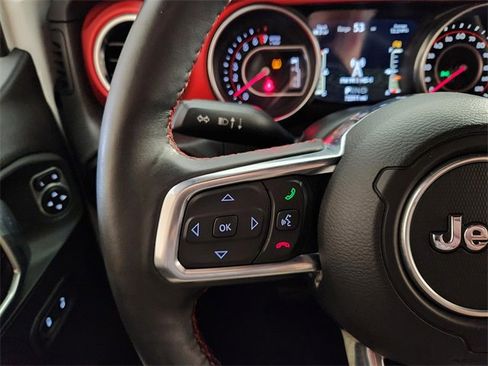 Used 2018 Jeep Wrangler Unlimited Rubicon w/ Dual Top Group image 26