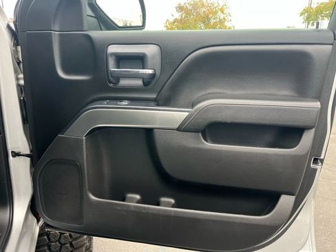 Used 2018 Chevrolet Silverado 1500 LT w/ All Star Edition image 12