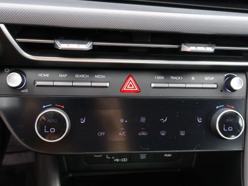 Used 2025 Hyundai Sonata SEL FWD image 29