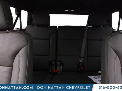 New 2026 Chevrolet Suburban High Country AWD/4WD image 18