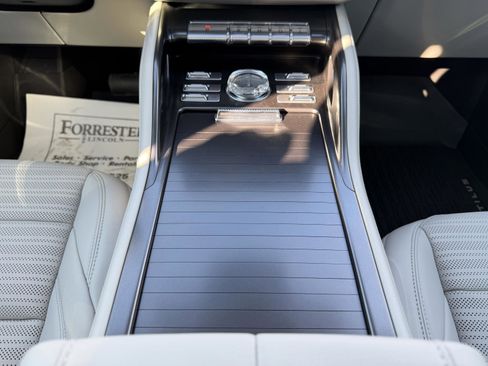 New 2026 Lincoln Nautilus Reserve AWD/4WD image 22