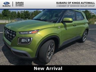 Used 2022 Hyundai Venue SEL FWD video 1