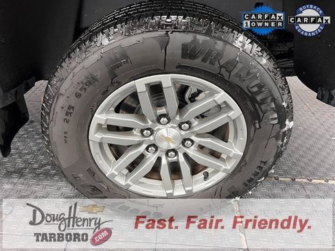 Used 2024 Chevrolet Colorado LT w/ LT Convenience Package II image 23