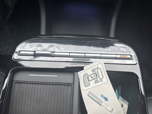 New 2025 Hyundai Tucson Limited image 42