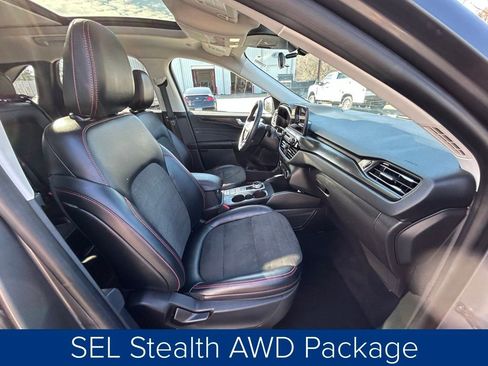 Used 2022 Ford Escape SEL w/ SEL Stealth AWD Package image 25