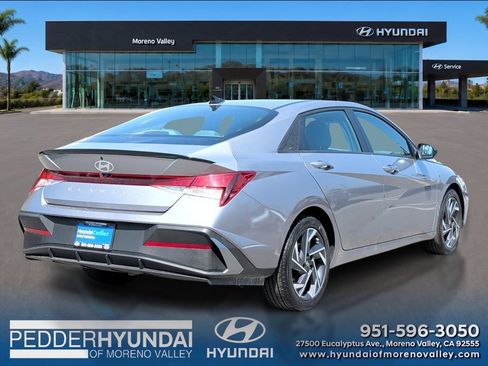 Certified 2025 Hyundai Elantra Sport FWD image 5
