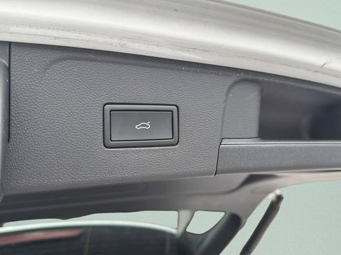 Certified 2026 Volkswagen Atlas SE AWD/4WD image 28