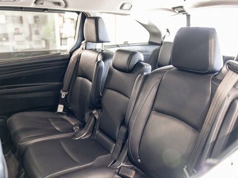 Used 2023 Honda Odyssey Touring image 34