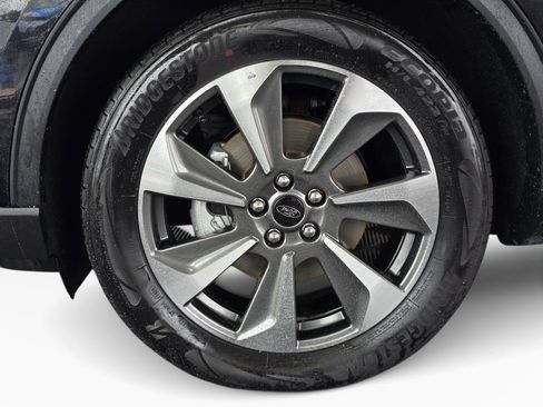 Used 2024 Ford Escape Platinum AWD/4WD image 11