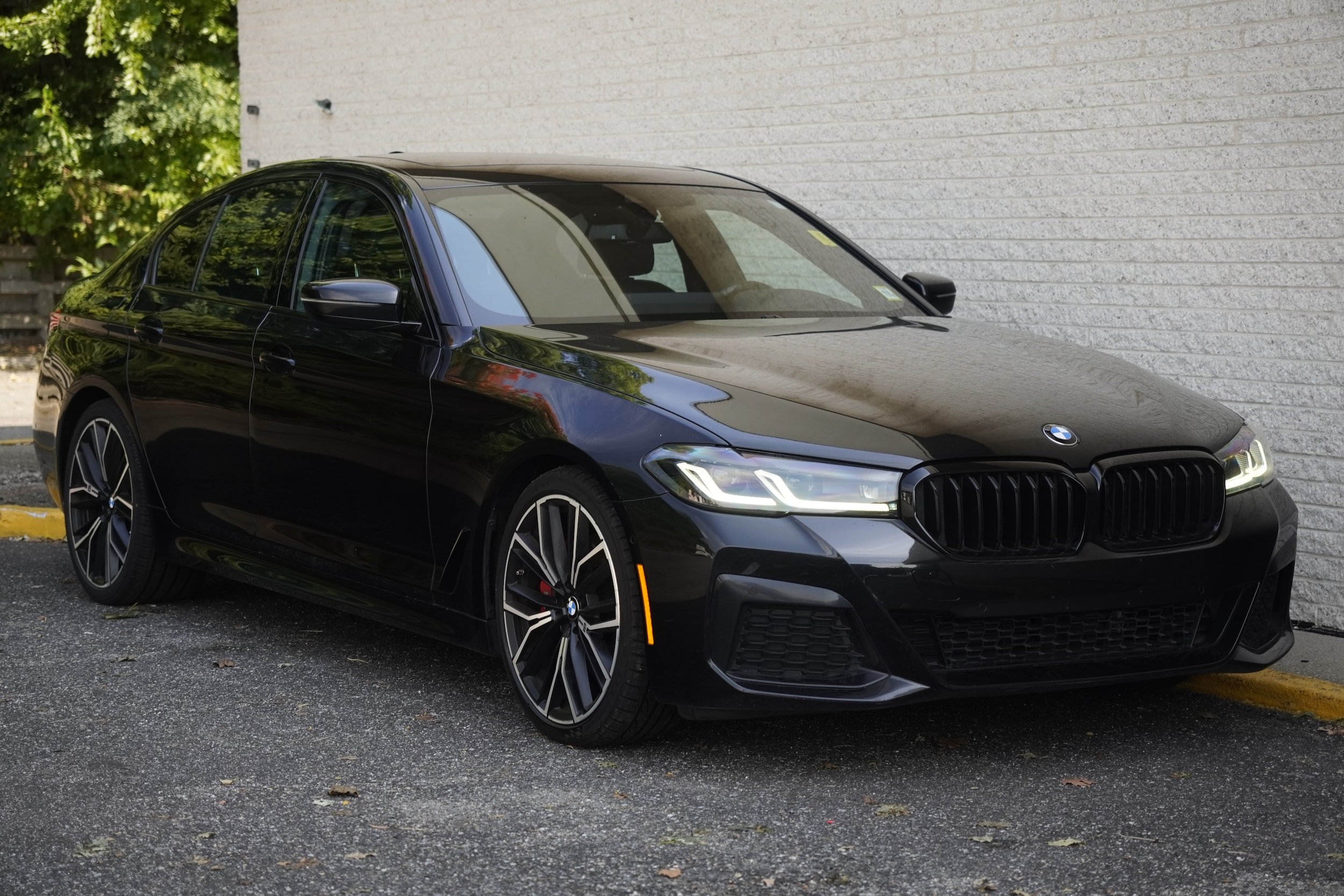 Used 2022 BMW 530i w/ M Sport Package RWD image 10