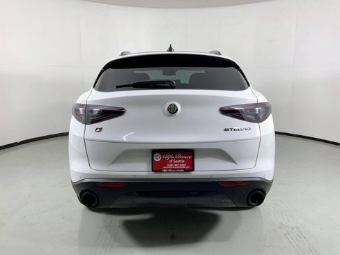 New 2025 Alfa Romeo Stelvio Sprint w/ Convenience Package AWD/4WD image 11