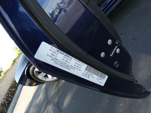 Used 2014 Dodge Challenger R/T image 43