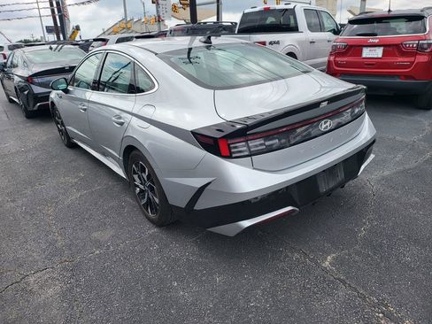 Used 2025 Hyundai Sonata SEL FWD image 9
