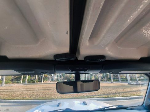 Used 2021 Jeep Wrangler Unlimited Sahara image 22