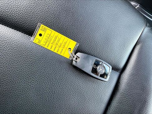 Used 2024 Mercedes-Benz Sprinter 2500 w/ Acoustic Package image 37