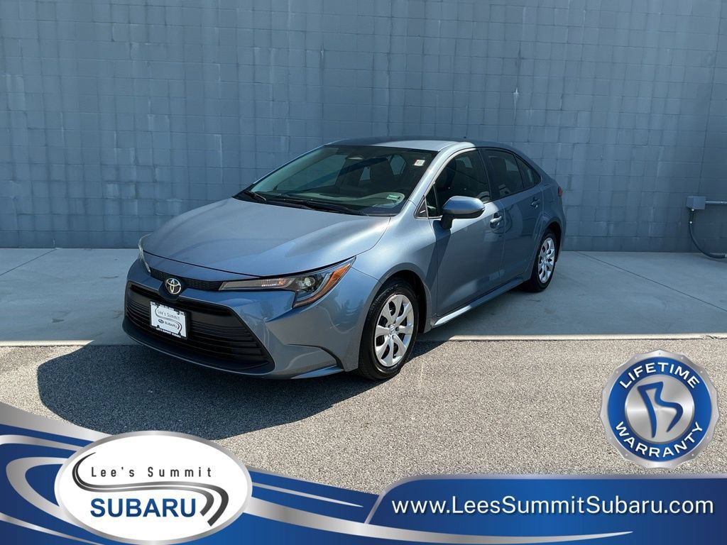 Used 2026 Toyota Corolla LE FWD image 1