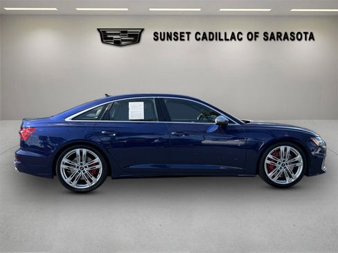 Used 2021 Audi S6 Prestige AWD/4WD image 2
