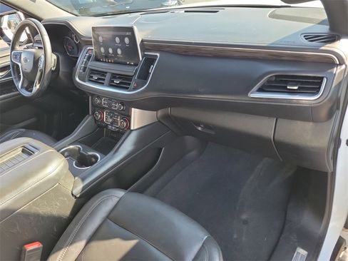 Used 2021 Chevrolet Suburban Z71 image 28