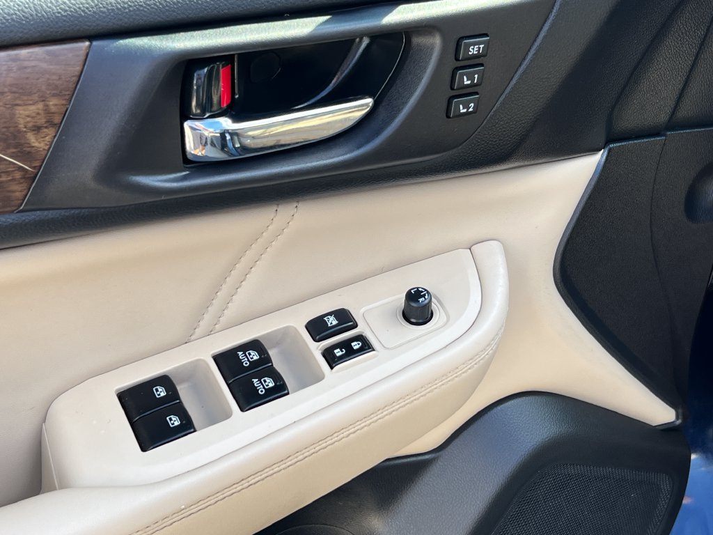 Used 2018 Subaru Outback 2.5i Limited AWD/4WD image 6