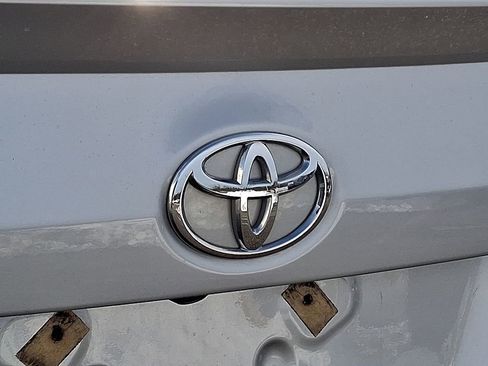 Used 2019 Toyota Corolla SE image 31