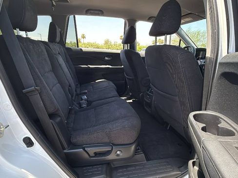 Used 2021 Honda Pilot EX image 20
