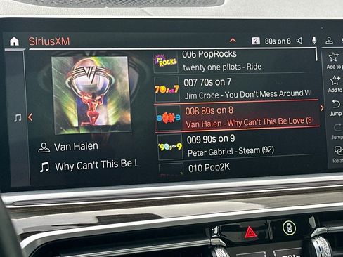 Used 2023 BMW X6 xDrive40i w/ M Sport Package image 20