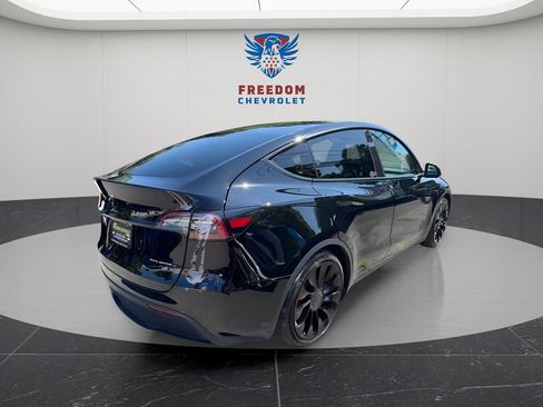 Used 2023 Tesla Model Y Performance AWD/4WD image 5