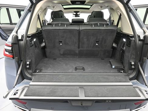 Used 2026 BMW X7 xDrive40i AWD/4WD image 18