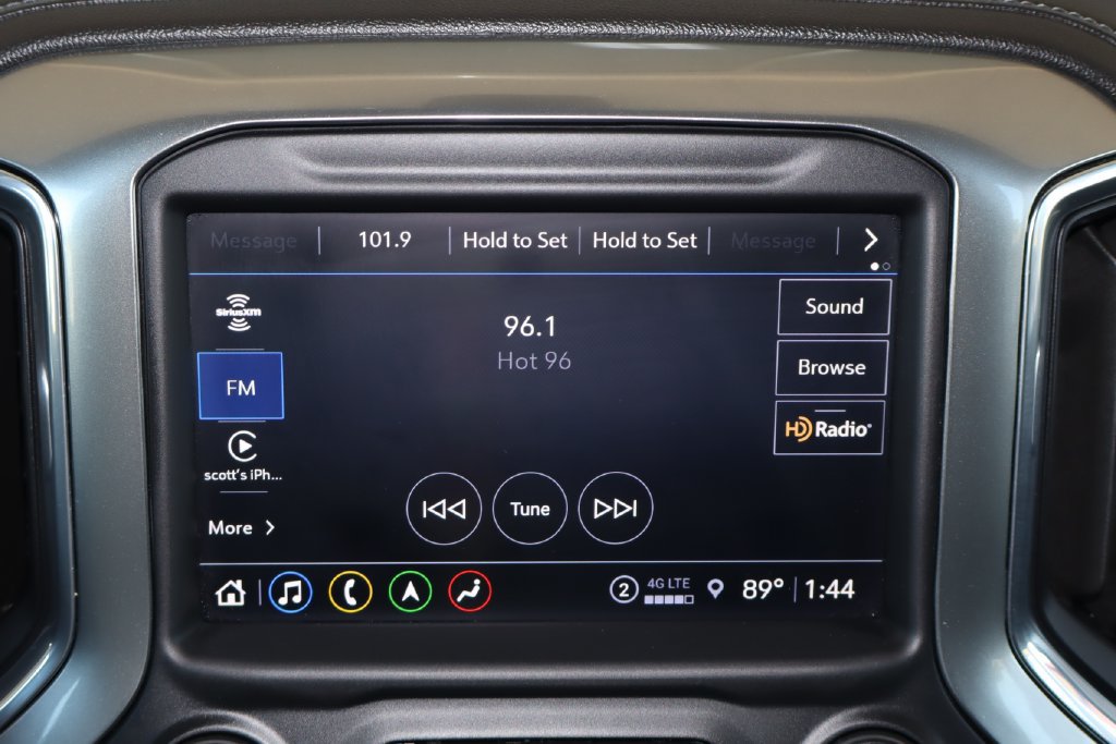Used 2021 Chevrolet Silverado 1500 LTZ AWD/4WD image 25