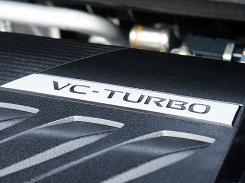 Used 2023 Nissan Rogue S image 12