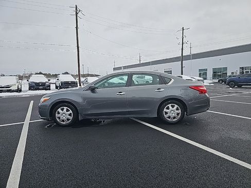 Used 2017 Nissan Altima 2.5 S w/ Power Driver Seat Package image 8