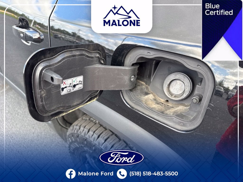 Used 2022 GMC Acadia AT4 w/ Preferred Package AWD/4WD image 18