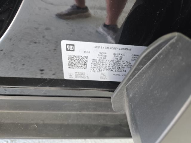 Used 2025 Chevrolet Trax LS FWD image 14