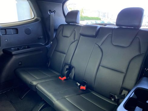 Certified 2024 Kia Telluride SX X-Line AWD/4WD image 36