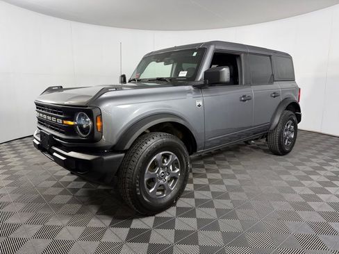 Used 2025 Ford Bronco Big Bend AWD/4WD image 3
