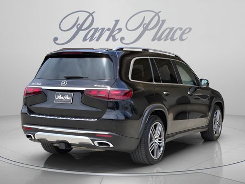 Certified 2025 Mercedes-Benz GLS 450 4MATIC image 5
