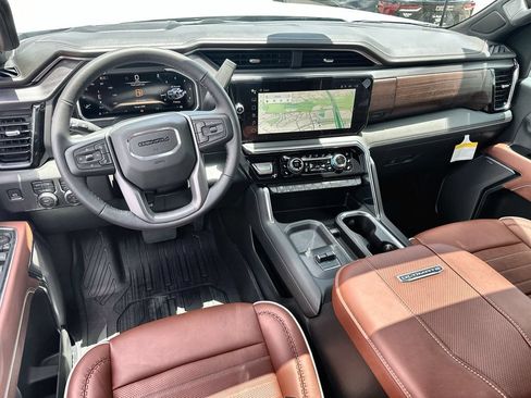 New 2026 GMC Sierra 2500 Denali Ultimate AWD/4WD image 19