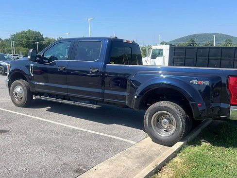 Used 2022 Ford F350 XLT w/ XLT Value Package AWD/4WD image 2
