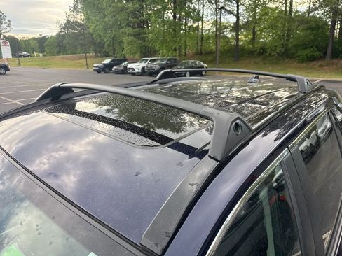 Used 2024 Toyota RAV4 XLE w/ Convenience Package image 11