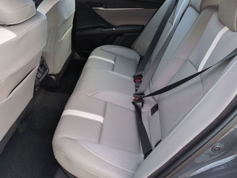 Used 2026 Toyota Camry SE image 22